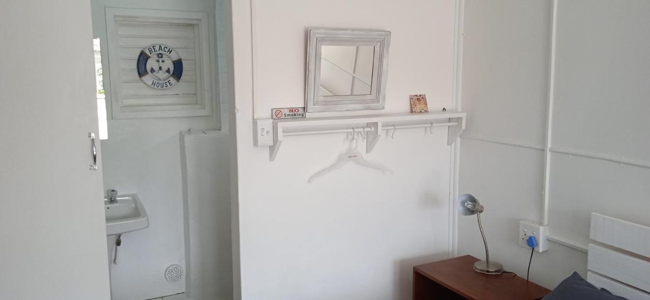 3Onheide Apartment Struisbaai Luaran gambar